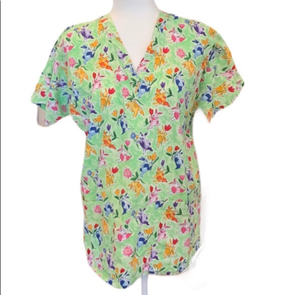 Woman’s Scrub Top